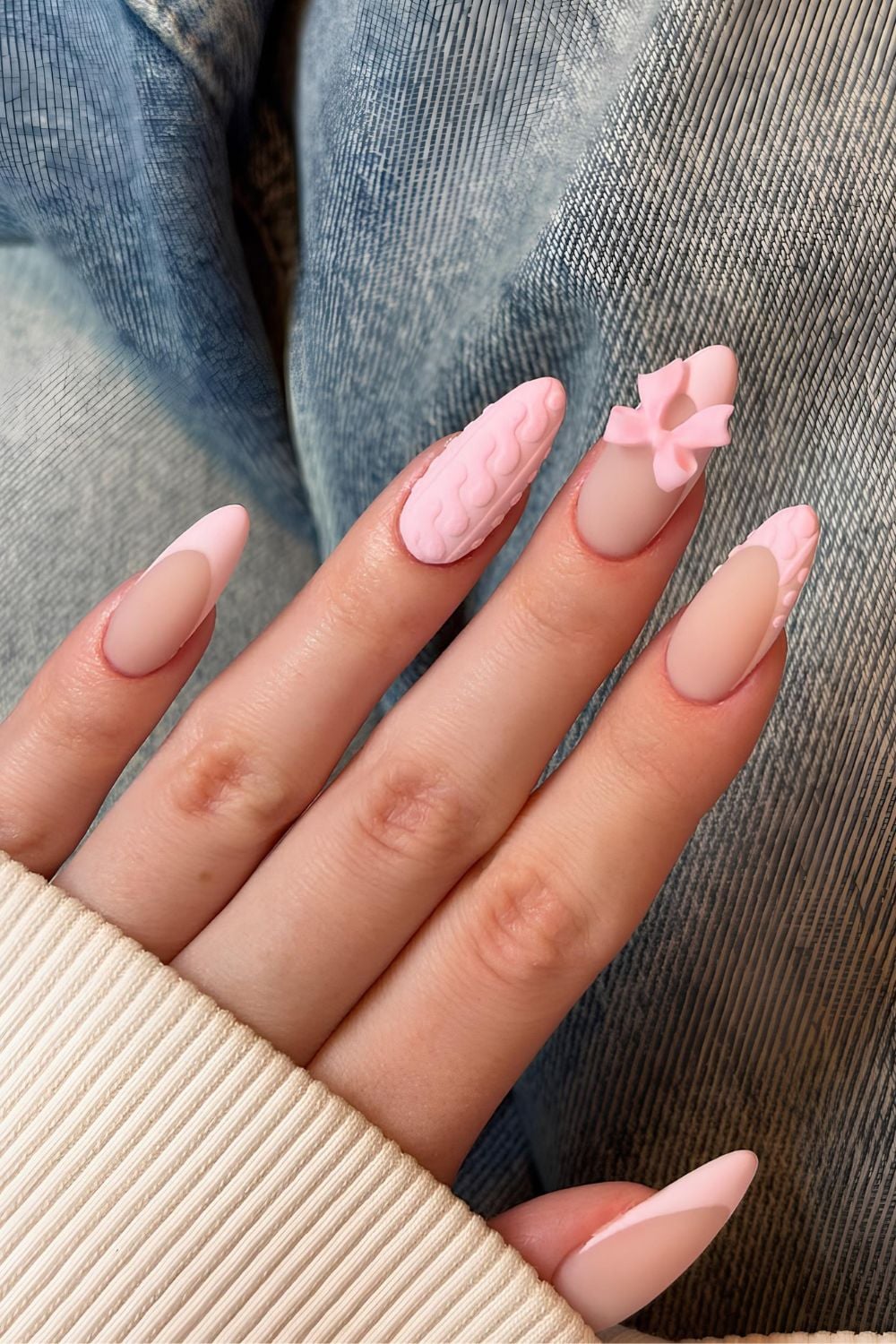 23 Sweater-Inspired Nail Designs to Warm Up Your Mani Game