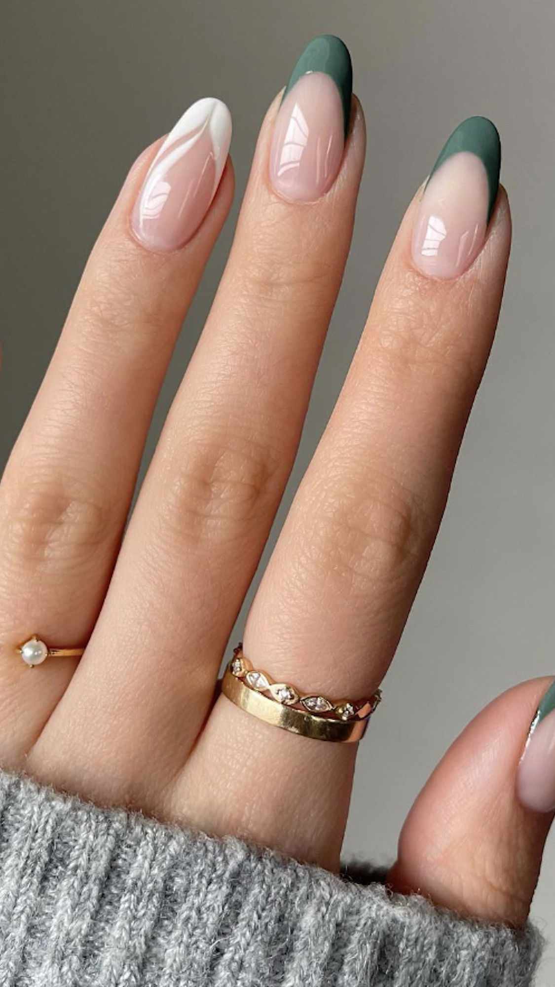 Visual Idea Visual Idea — Short Winter Almond Nails