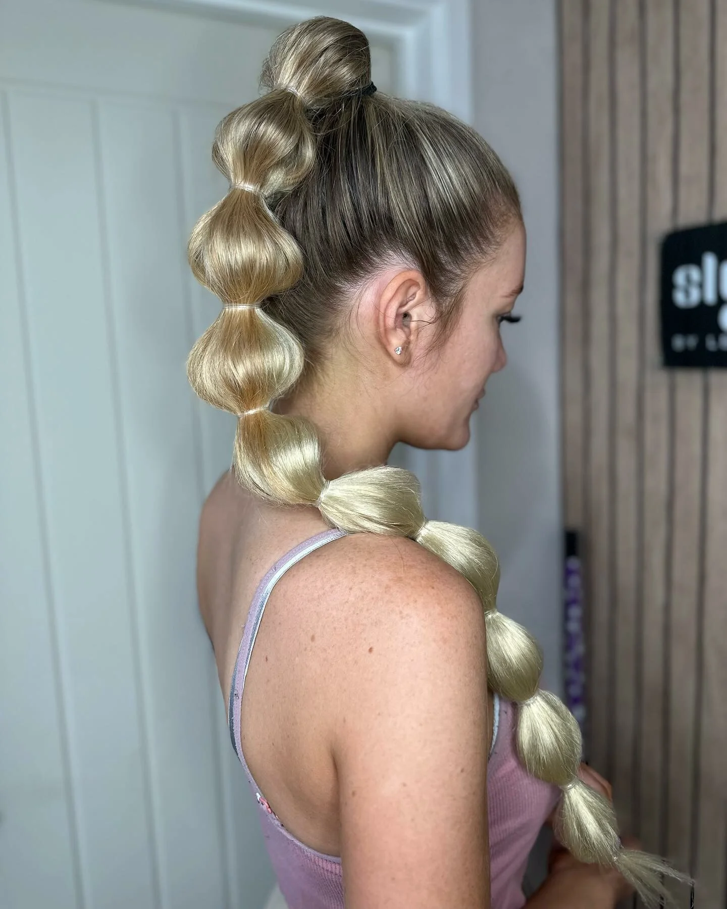 Voluminous Blonde Bubble Ponytail Voluminous Blonde Bubble Ponytail — Winter Hairstyles for Thick Hair