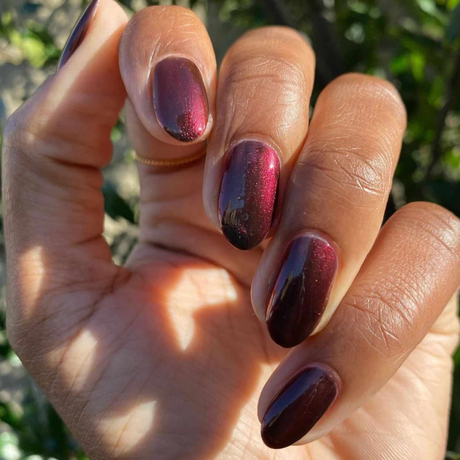 Shimmering Burgundy Short Oval Nails Shimmering Burgundy Short Oval Nails — Black Cherry Nails