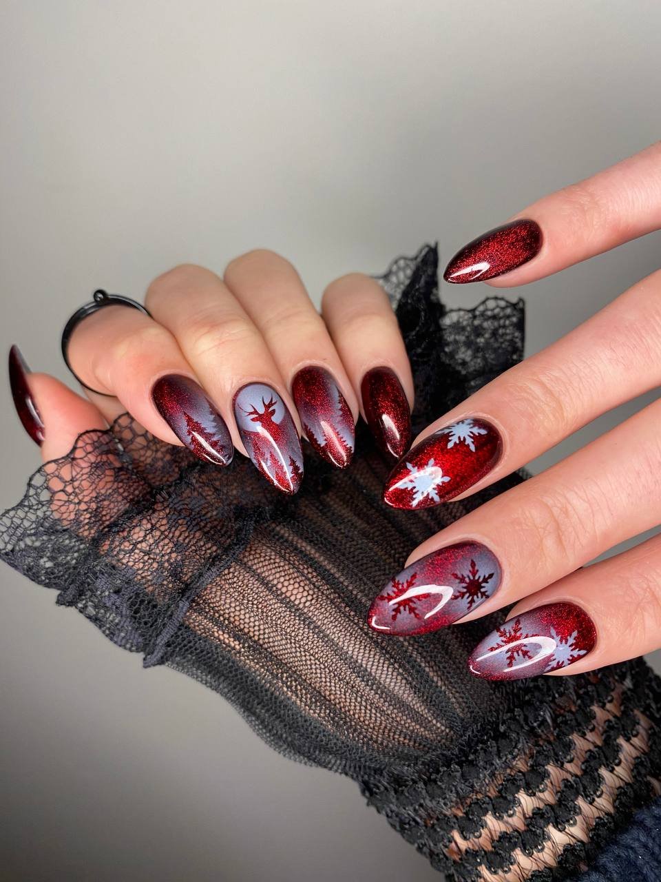 Airbrushed Gradient Detailed Art Visual Idea — Winter Stiletto Nails