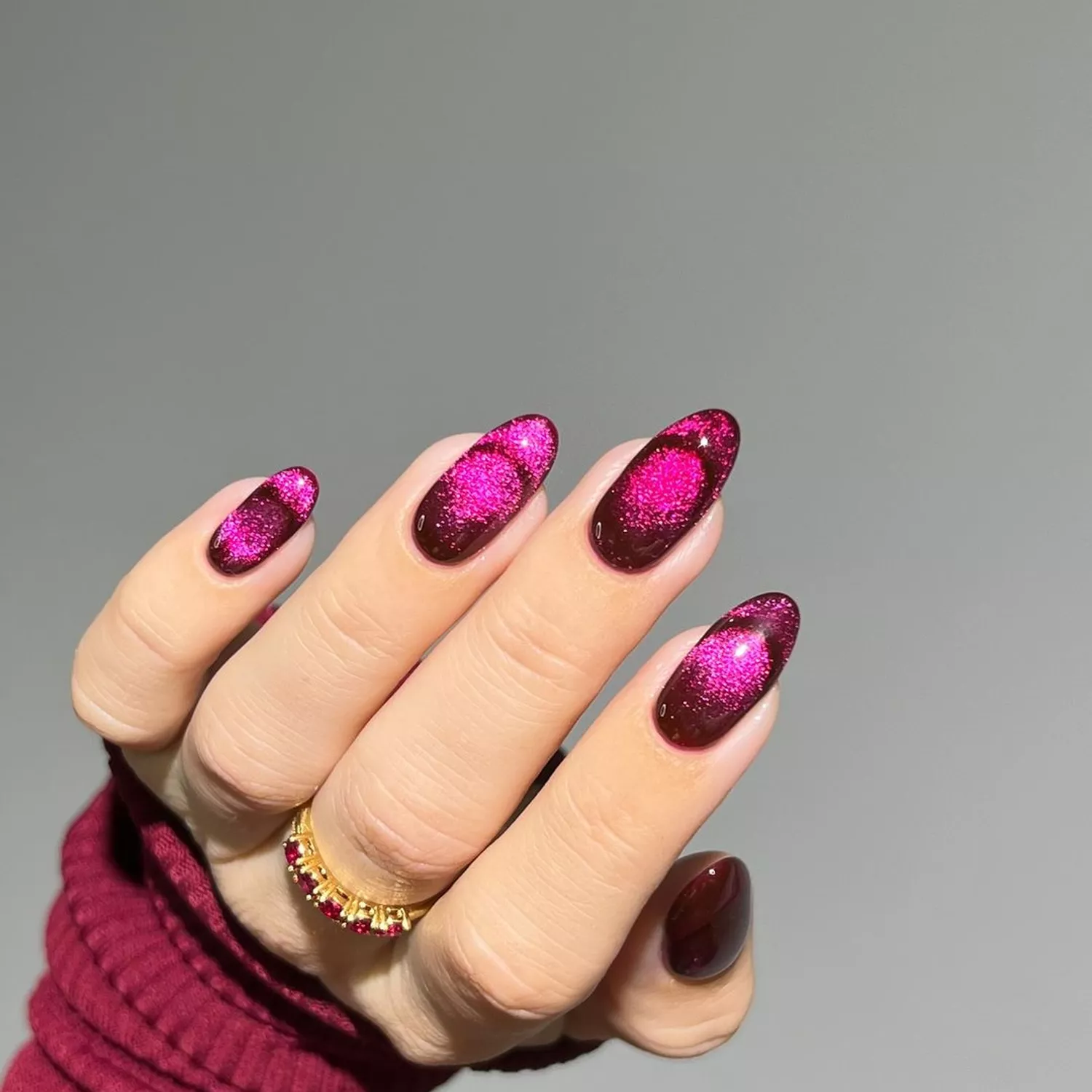 Magenta Pink Gradient Cat Eye Magenta Pink Gradient Cat Eye — Velvet Nails