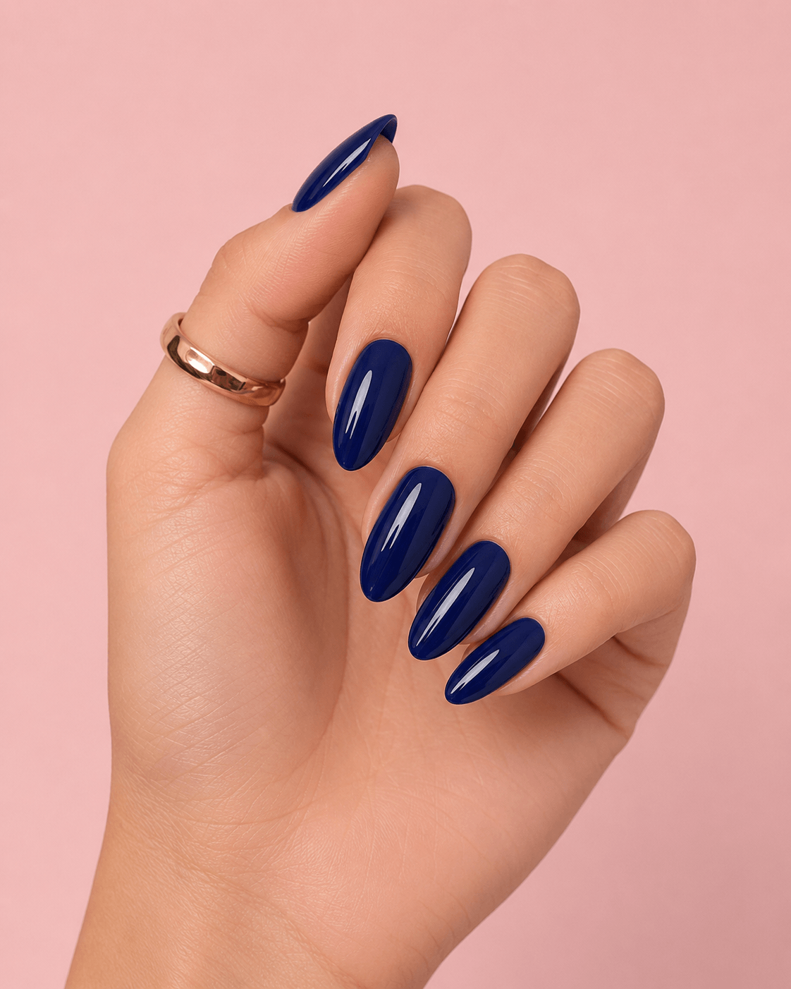 Solid Glossy Navy Ovals Solid Glossy Navy Ovals — Navy Blue Nails