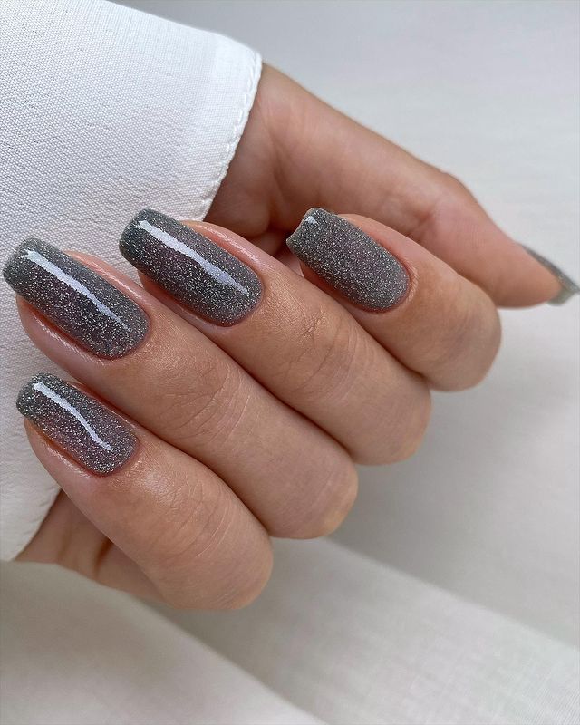 Medium Gray Full Glitter Square Nails Medium Gray Full Glitter Square Nails — Winter Gray Nails