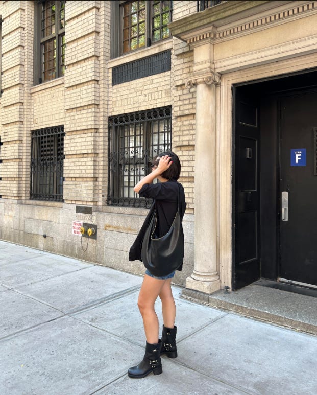 Edgy Moto Style: Blazer, Denim Shorts, and Buckle Boots Edgy Moto Style: Blazer, Denim Shorts, and Buckle Boots — Black Boots Outfits
