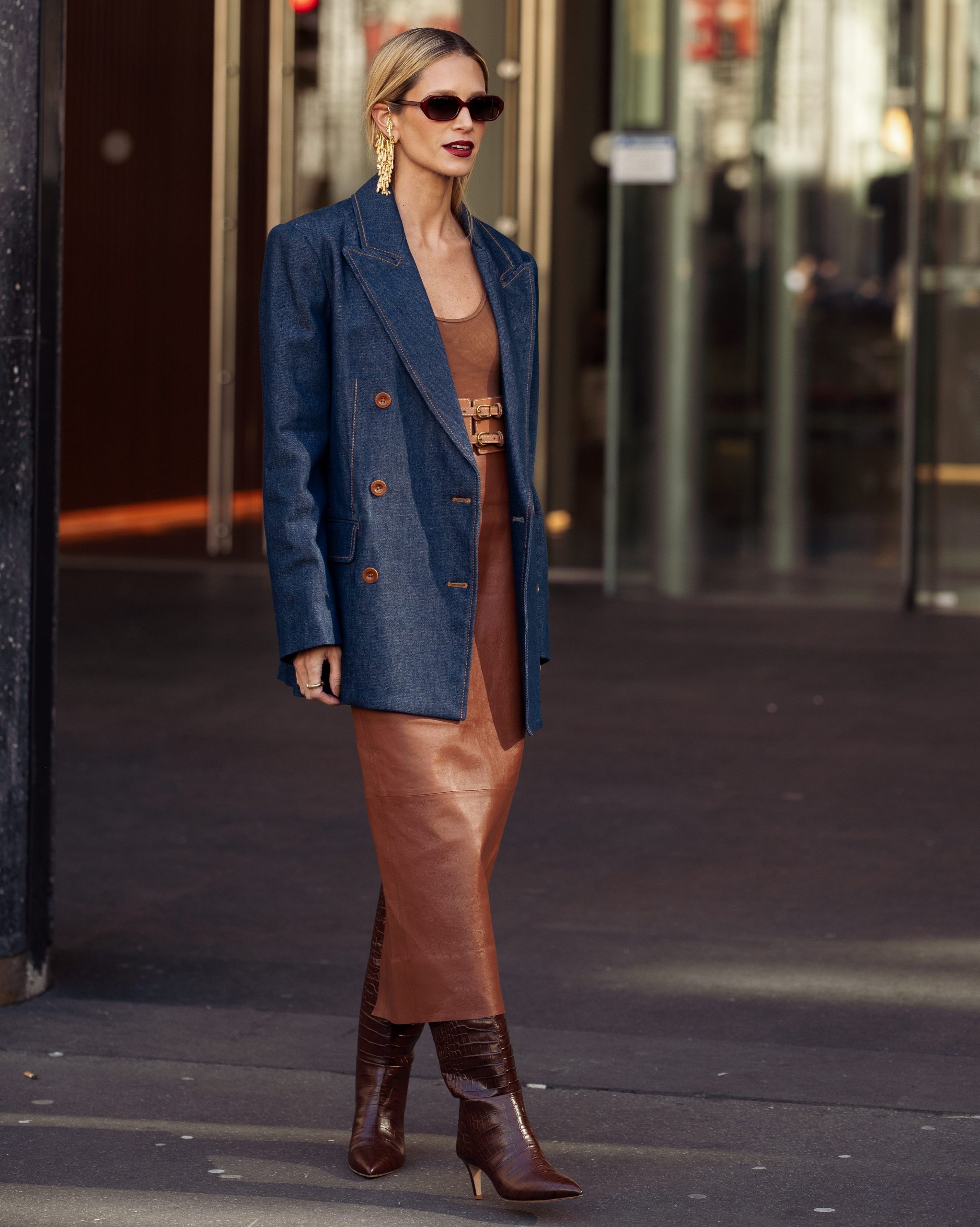 Croc-Effect Boots with Fitted Midi Dress and Denim Blazer Croc-Effect Boots with Fitted Midi Dress and Denim Blazer — Knee High Boots Outfits