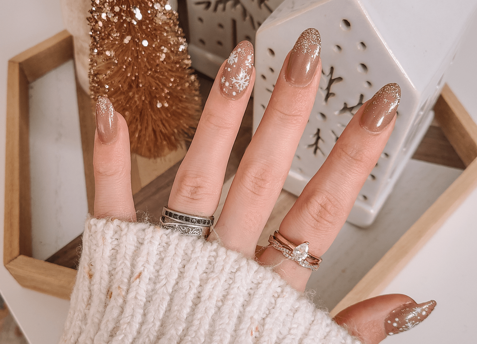 Visible Visual Idea — Neutral Winter Nails