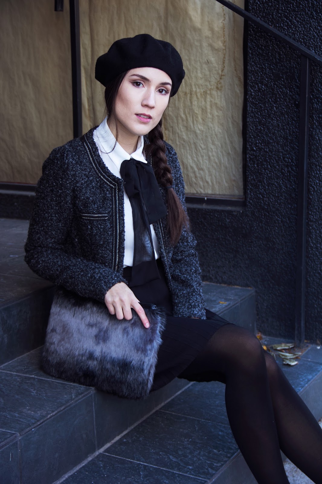 Smart Casual Black Beret with Textured Jacket and Bow Tie Blouse Smart Casual Black Beret with Textured Jacket and Bow Tie Blouse — Beret Outfits