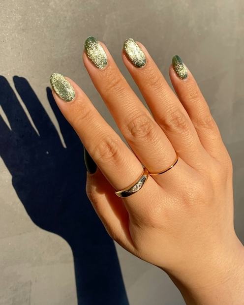Olive Green Gold Shimmer Foil Nails Olive Green Gold Shimmer Foil Nails — Velvet Nails