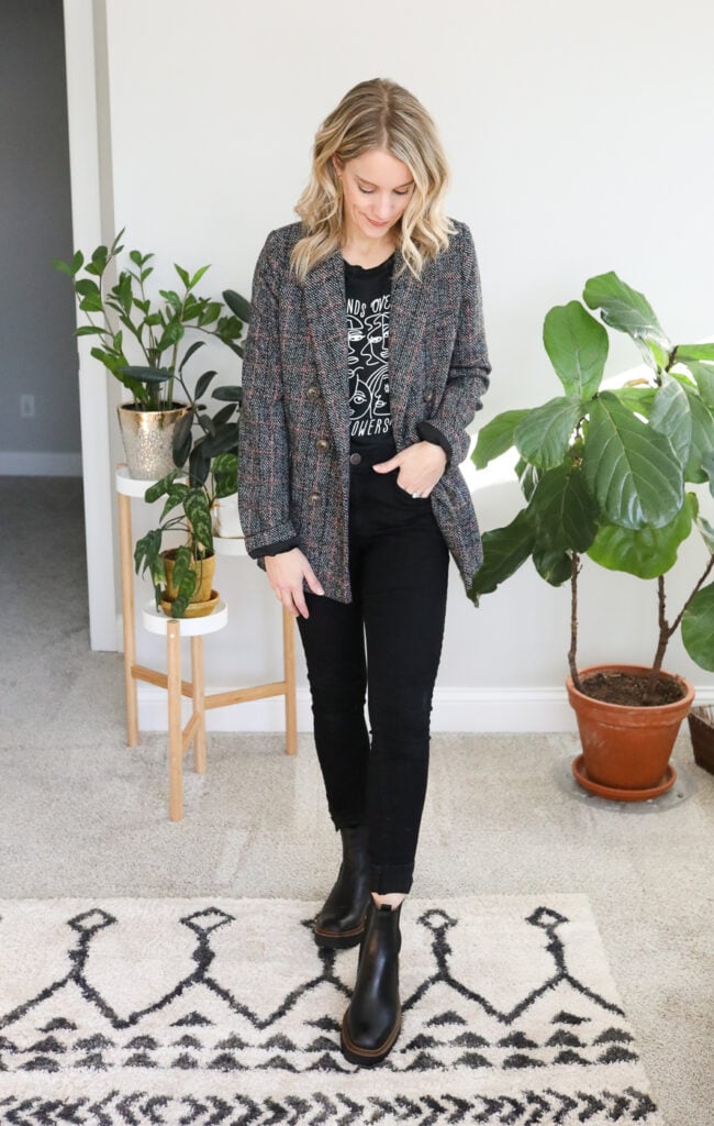 Textured Mix: Tweed Blazer and Chelsea Boots Textured Mix: Tweed Blazer and Chelsea Boots — Black Boots Outfits