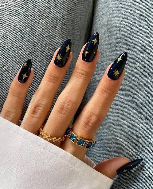 Dark Navy Gold Star Decal Nails Dark Navy Gold Star Decal Nails — Dark Winter Nails