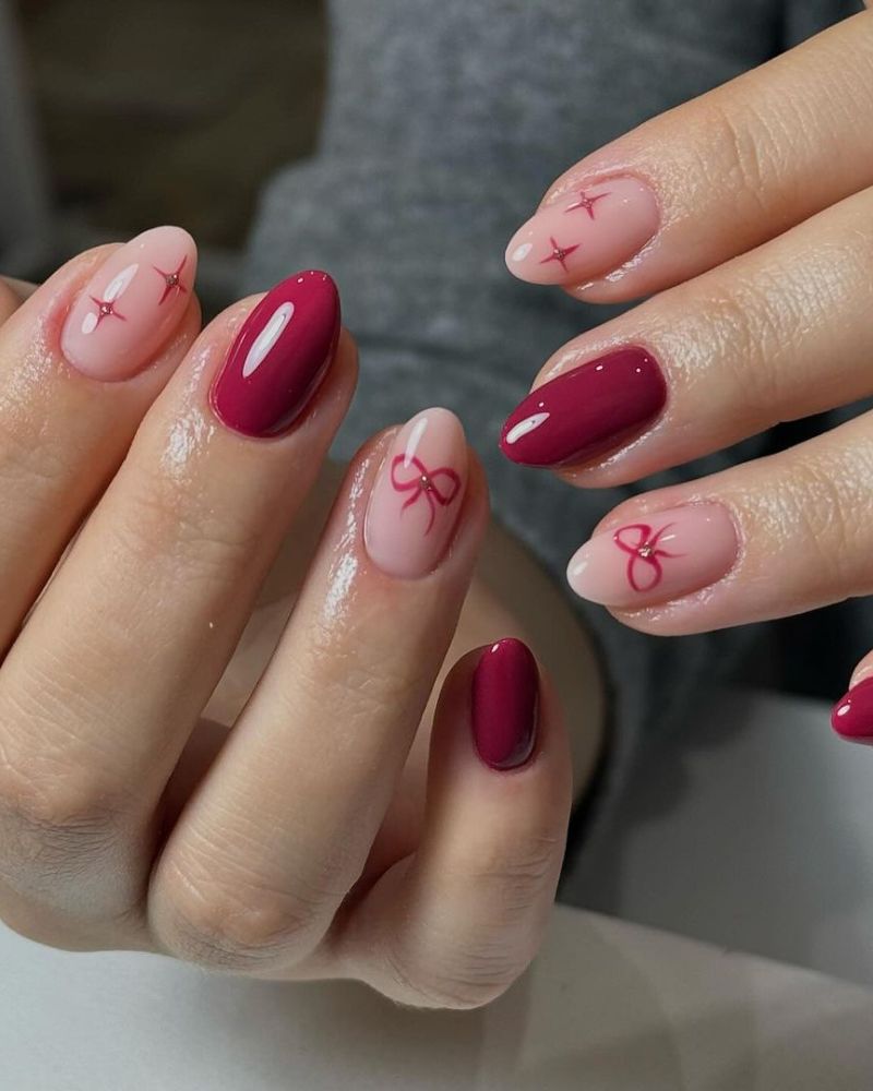 Medium Almond Pink and Burgundy with Bows and Stars Medium Almond Pink and Burgundy with Bows and Stars — Winter Pink Nails
