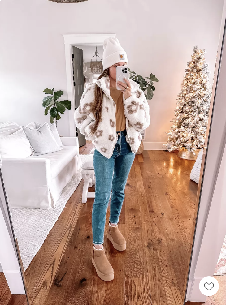 White Carhartt Beanie with Teddy Jacket and Platform Boots — Beanie Outfits