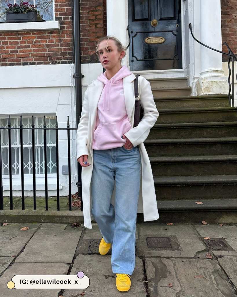 Light Pink Hoodie Under a Long White Coat Light Pink Hoodie Under a Long White Coat — Hoodie Outfits