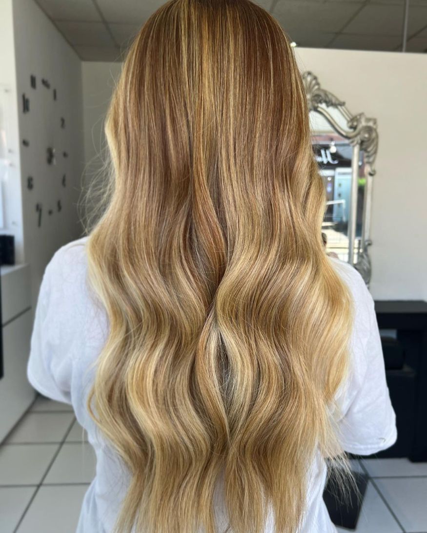 Honey Blonde With Caramel Lowlights Visual Idea Honey Blonde With Caramel Lowlights Visual Idea — Lowlights for Blonde Hair