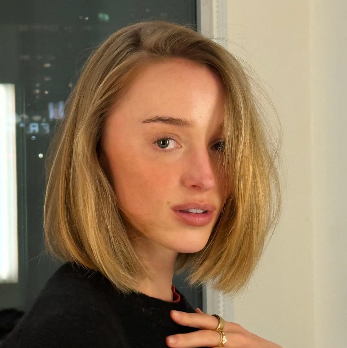 Blunt Chin Length Bob Blunt Chin Length Bob — Winter Hairstyles for Work