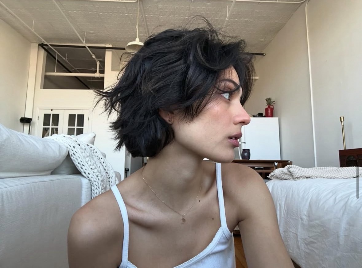 Shag Bob With Curtain Bangs — Winter Hairstyles for Short Hair