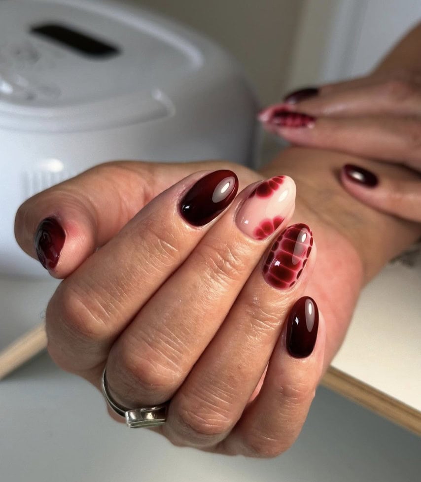 Solid Burgundy with Marbled Accents and Rhinestones Solid Burgundy with Marbled Accents and Rhinestones — Burgundy Nails