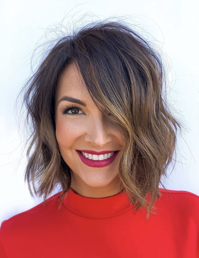 Angled Bob With Dark Brown Highlights Angled Bob With Dark Brown Highlights — Winter Hairstyles for Women Over 40