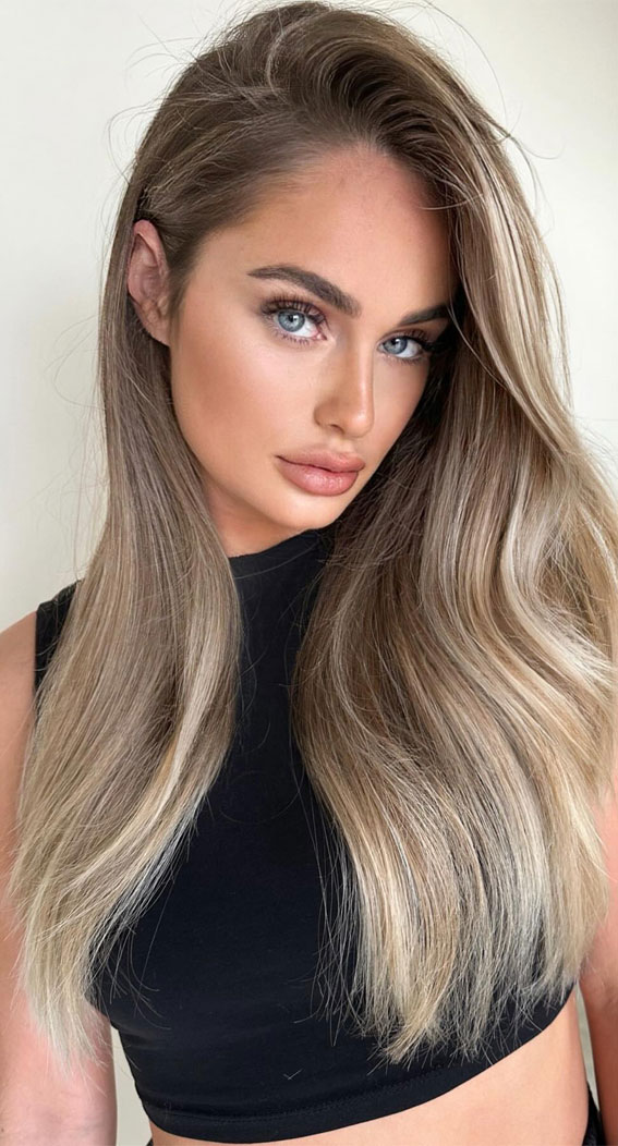 Collarbone Ash Blonde Waves — Winter Hair Colors for Blue Eyes