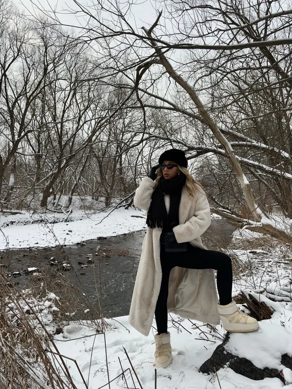 Cream Lace-Up Moon Boots with Teddy Coat — Moon Boots Outfits