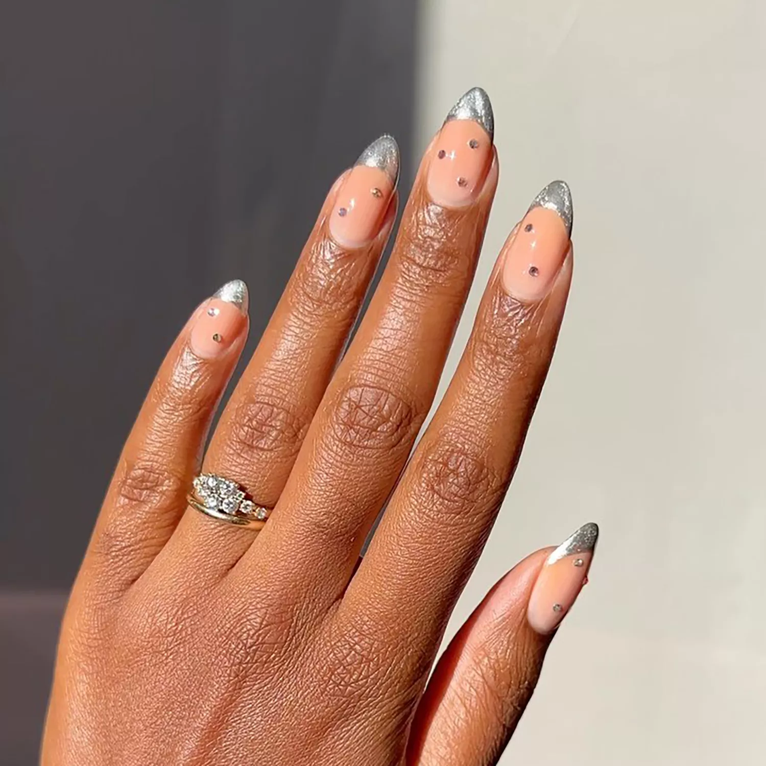 Medium Stiletto Visual Idea — Winter Chrome Nails