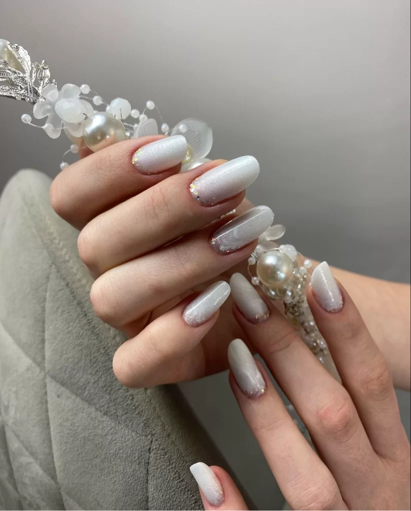 Opalescent White Iridescent Shimmer Nails Opalescent White Iridescent Shimmer Nails — Medium Length Winter Nails