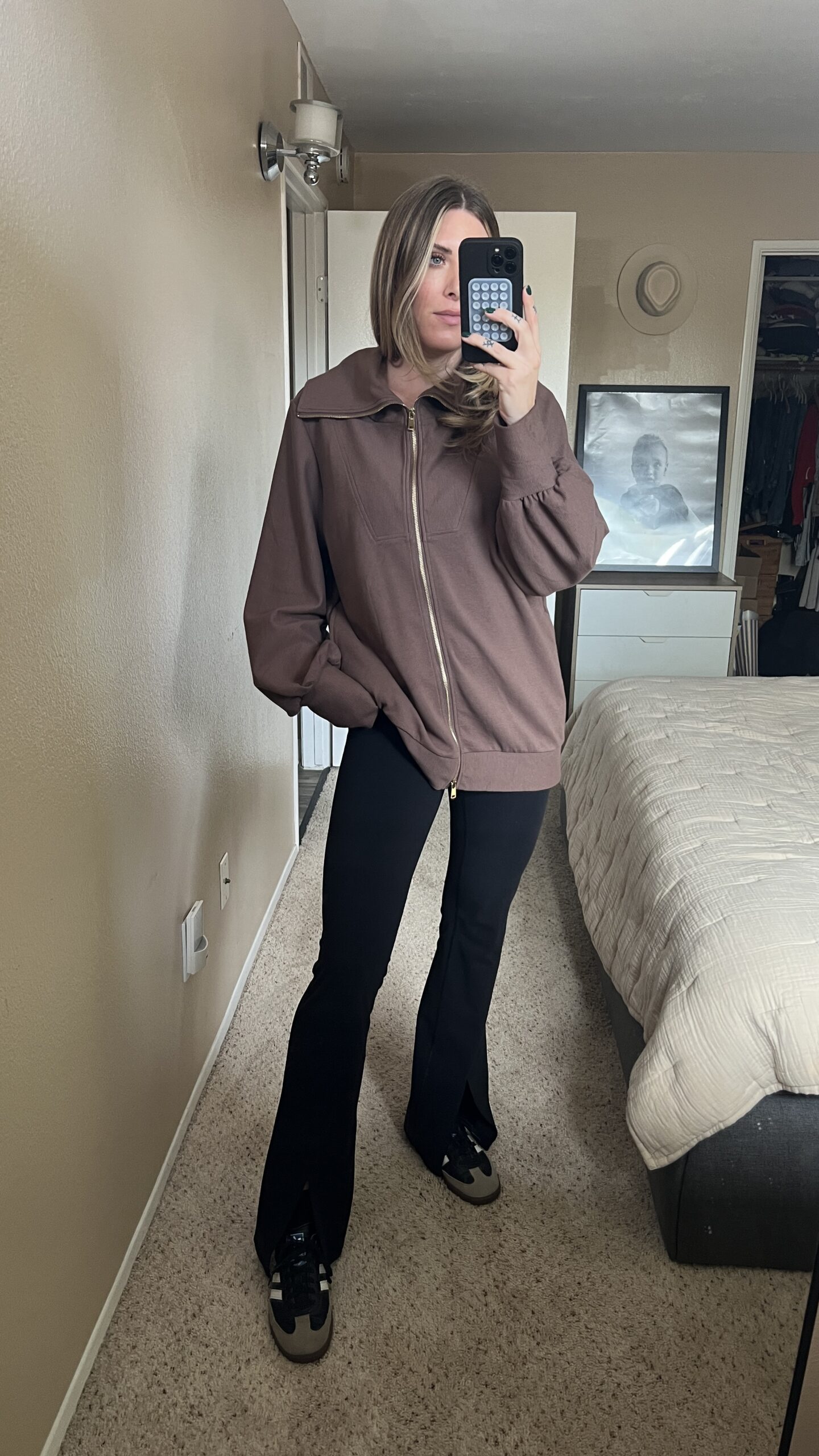 Casual Ease with Zip-Up Jacket — Flare Leggings Outfits