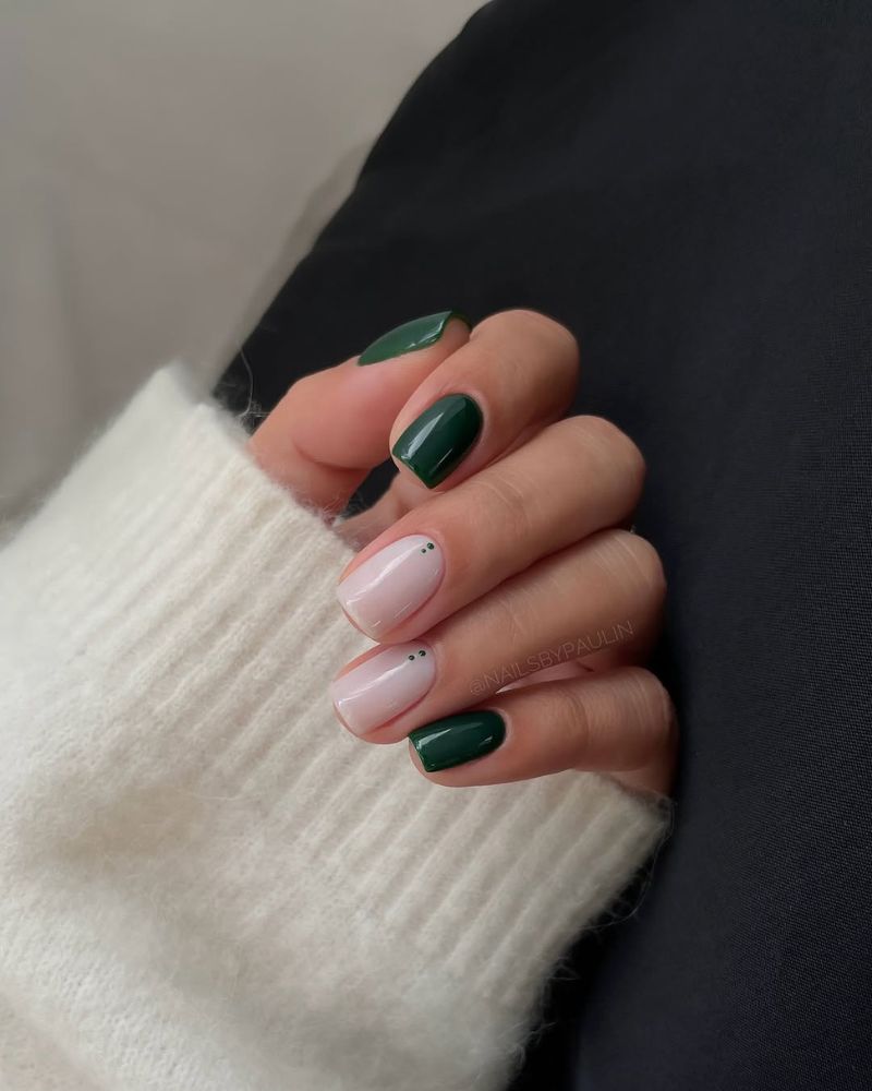 Glossy Visual Idea Glossy Visual Idea — Emerald Green Nails