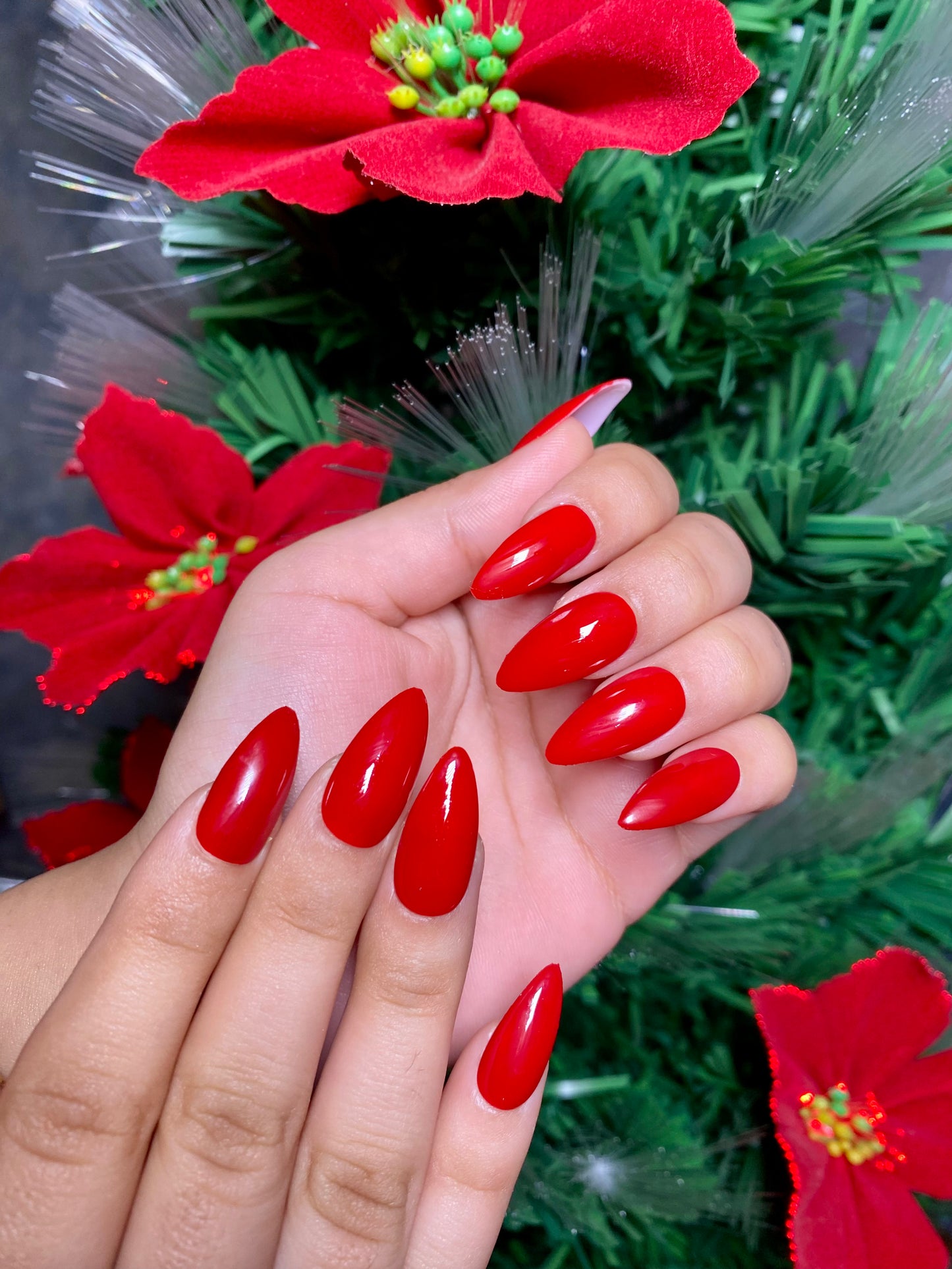 Glossy Cherry Red Medium Stiletto Nails Glossy Cherry Red Medium Stiletto Nails — Cherry Red Nails