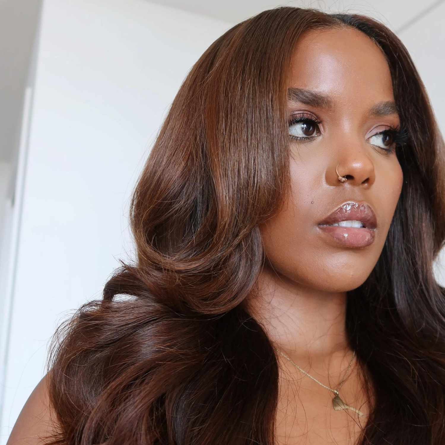 Medium Brown with Subtle Warm Highlights Medium Brown with Subtle Warm Highlights — Winter Hair Colors for Brown Eyes