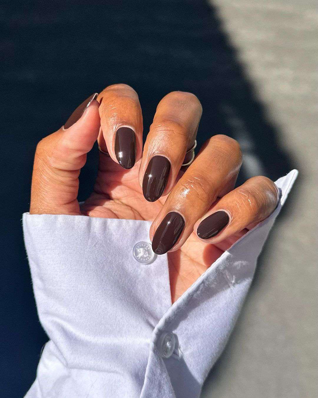 Deep Dark Brown Glossy Medium Oval Nails Deep Dark Brown Glossy Medium Oval Nails — Winter Nail Colors for Dark Skin