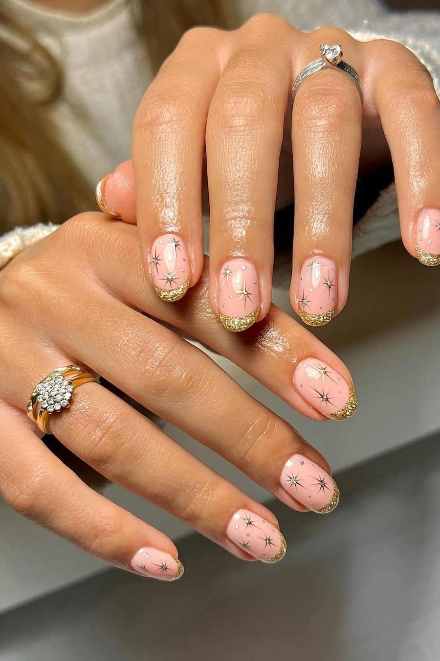 Glossy Glitter Nude Snowflake and Glitter French Tip Glossy Glitter Nude Snowflake and Glitter French Tip — Short Winter Nails