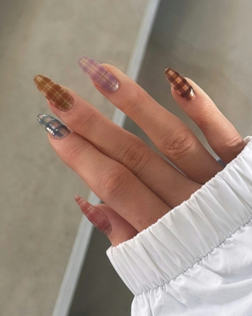 Transparent Plaid Coffin Nails Transparent Plaid Coffin Nails — Fall to Winter Nails