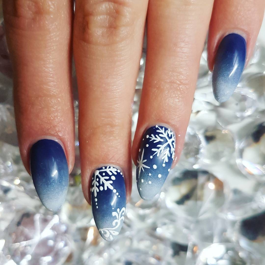 Winter Sky Ombre Snowflake Nails Winter Sky Ombre Snowflake Nails — Cute Winter Nails