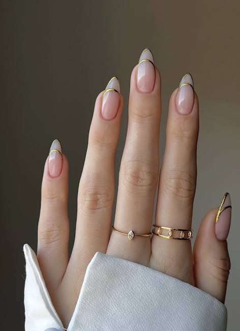 Snowflake and Glitter Almond Nails — Winter Almond Nails
