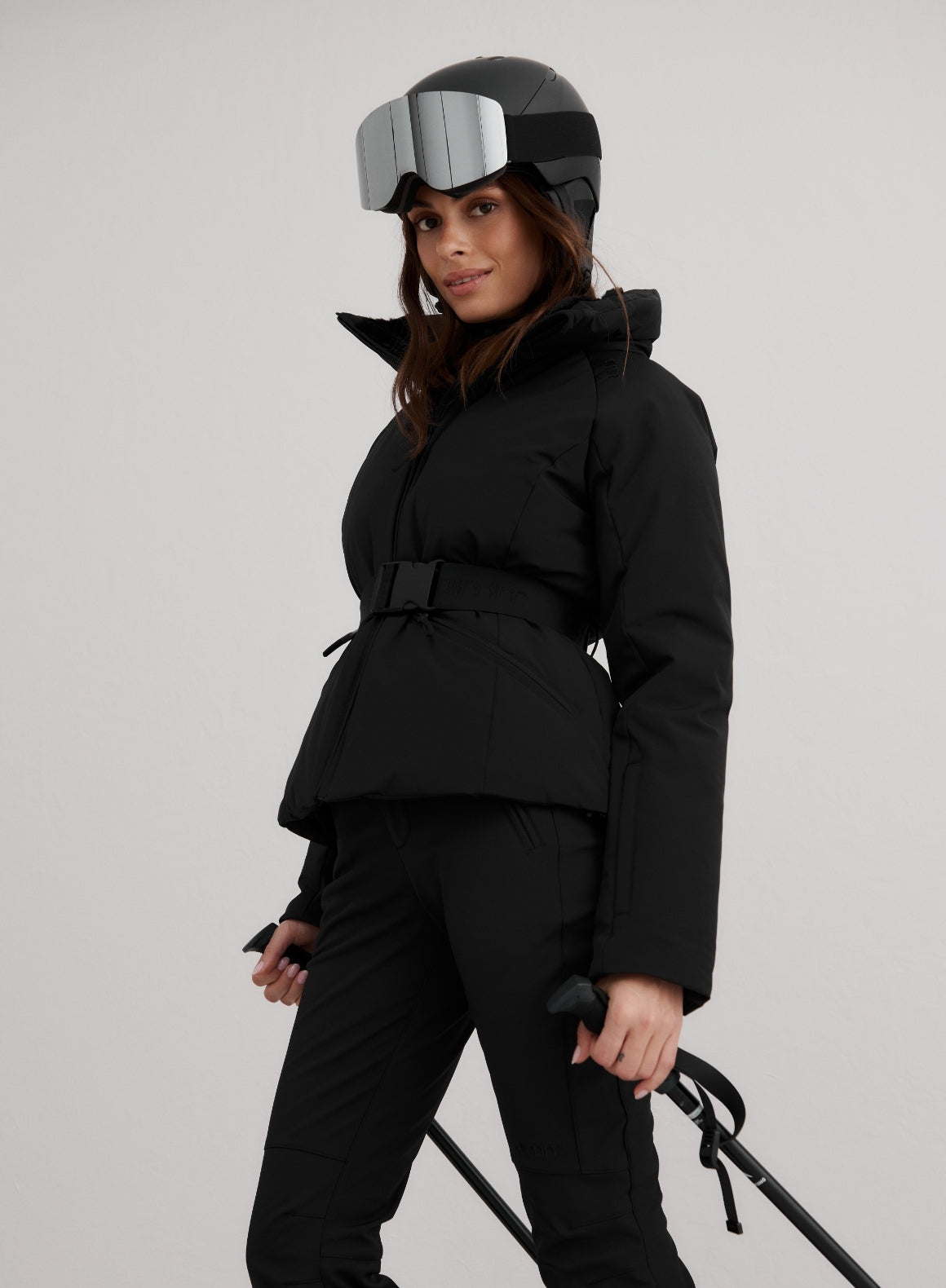 Black Silver Outfit Idea Black Silver Outfit Idea — Ski Outfits