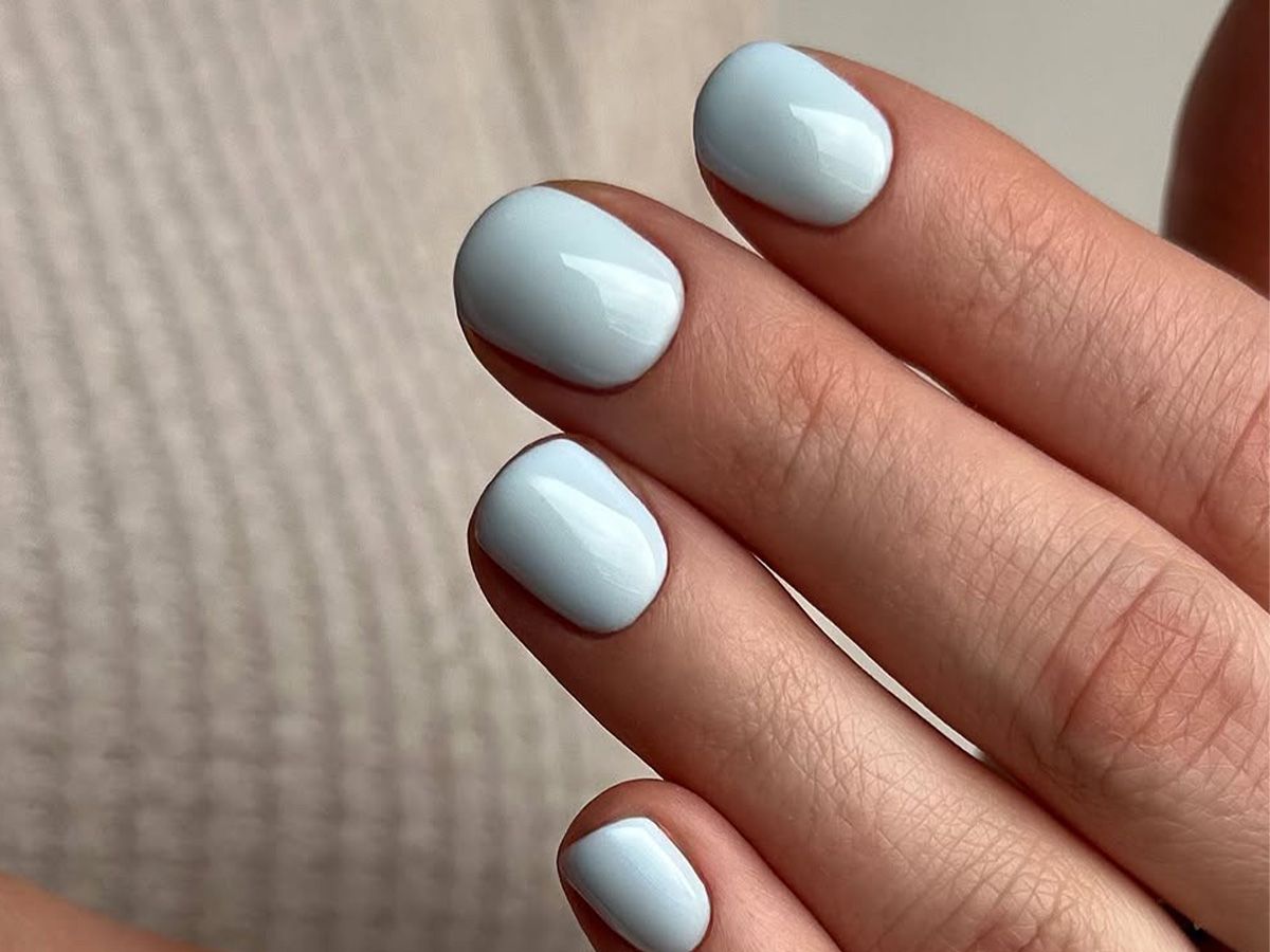 Smooth Even Application Visual Idea Smooth Even Application Visual Idea — Winter Nail Colors for Pale Skin