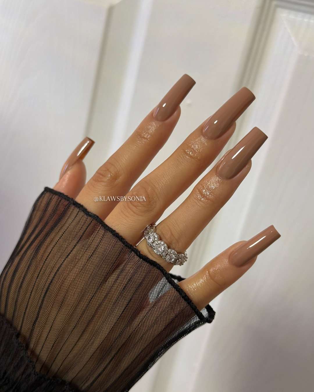 Medium Brown Opaque Visual Idea Medium Brown Opaque Visual Idea — Mocha Nails