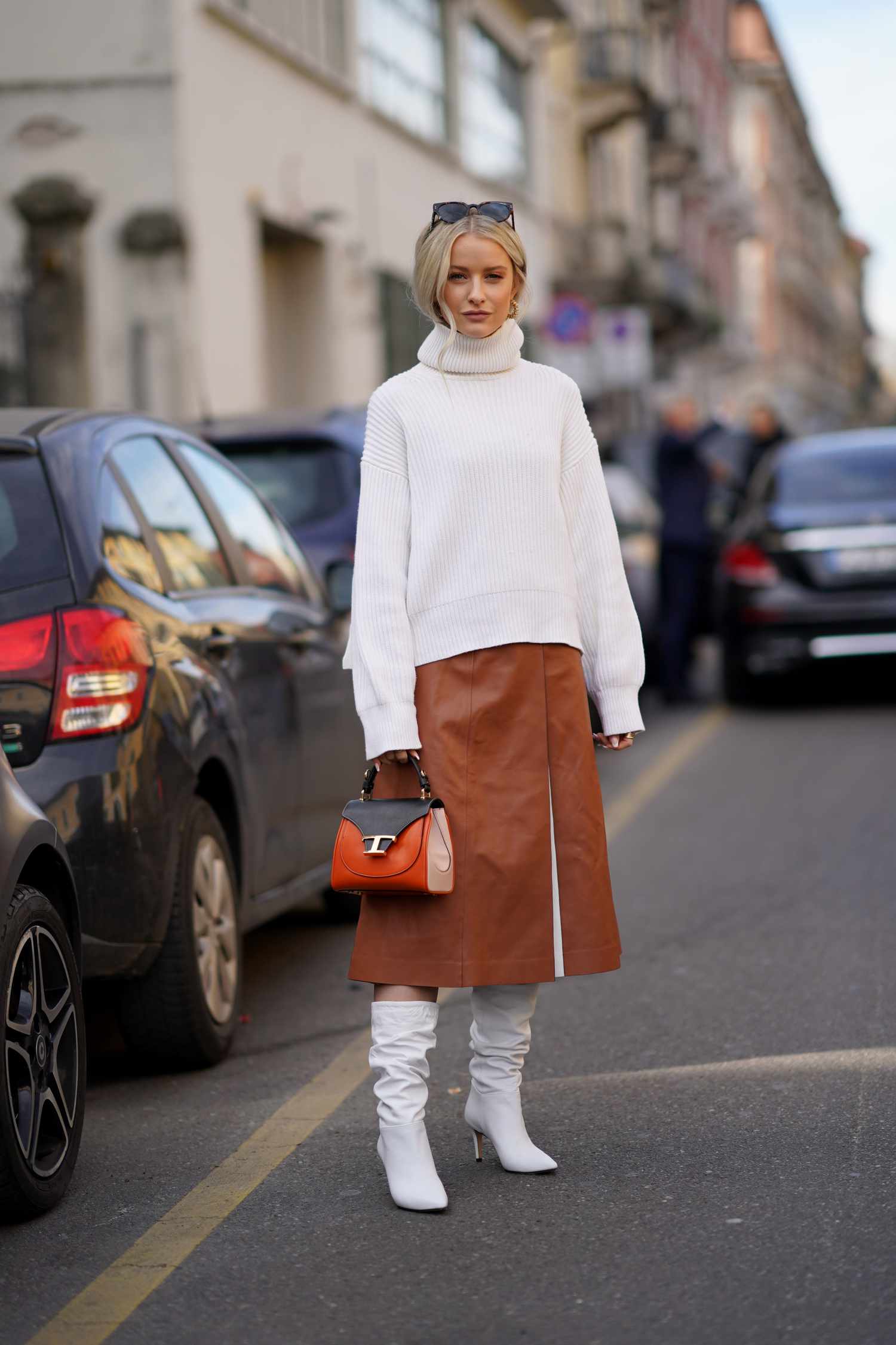 Brown Leather Midi Skirt with White Turtleneck and Knee-High Boots for a Chic Day Look Brown Leather Midi Skirt with White Turtleneck and Knee-High Boots for a Chic Day Look — December Outfits