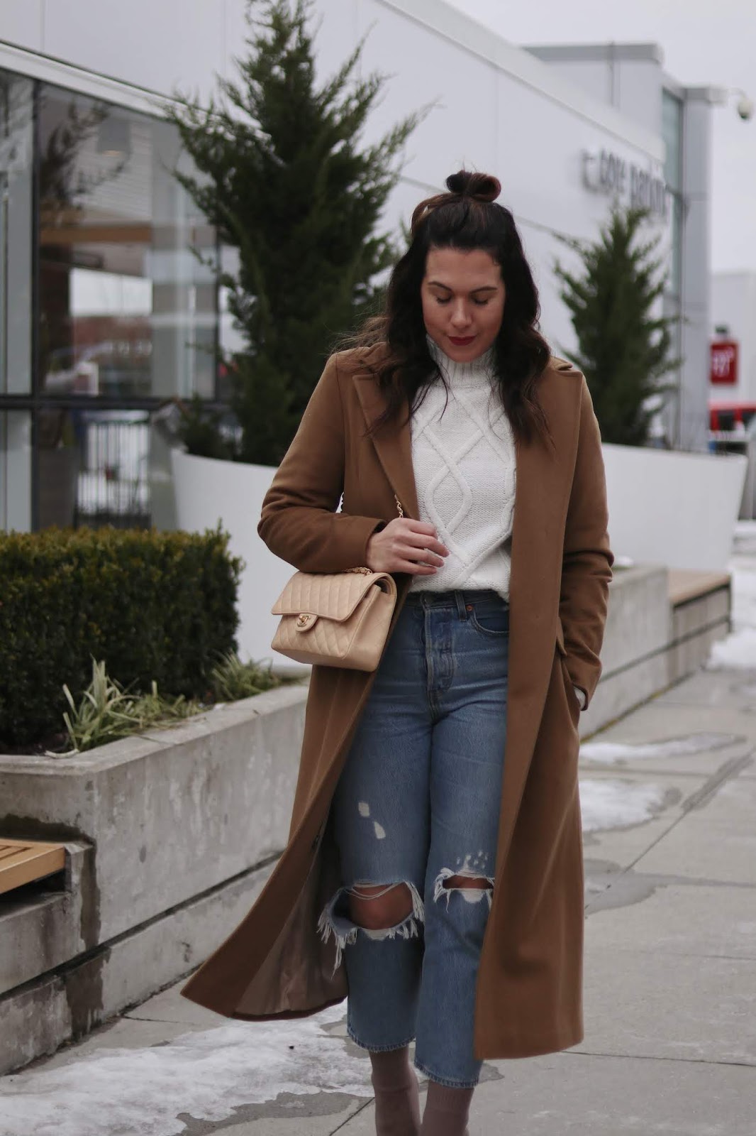 Long Camel Coat for Versatile Fall/Winter Casual — Brown Coat Outfits
