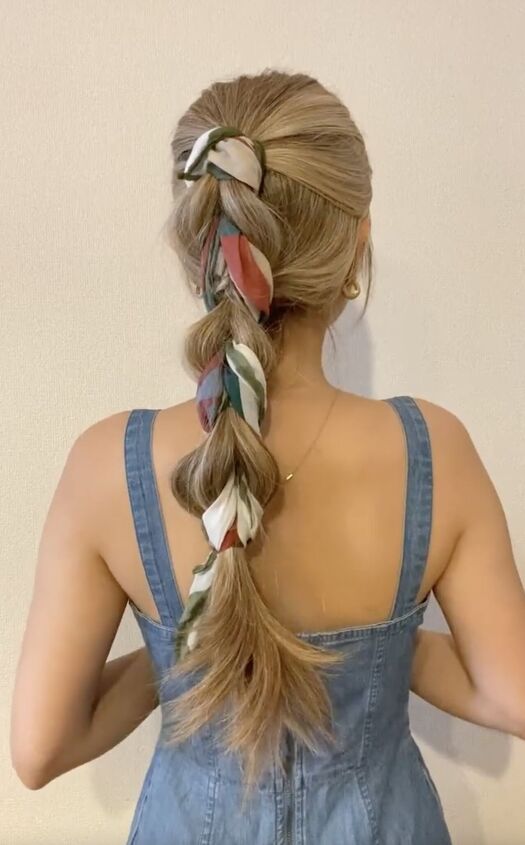 Mid-Back Bubble Braid with Woven Scarf Mid-Back Bubble Braid with Woven Scarf — Winter Hairstyles with Scarf
