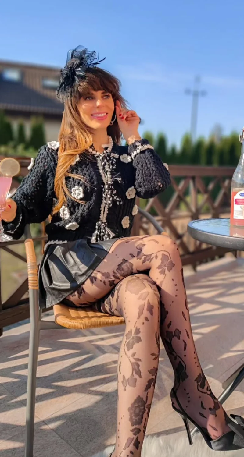 Dressy Casual: Floral Patterned Tights with Embellished Cardigan — Tights Outfits