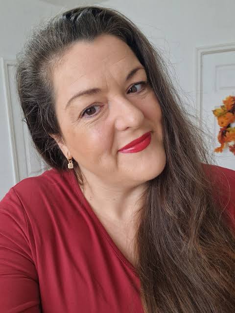 Half-Up Wavy Dark Grey Hair — Winter Hairstyles for Plus Size Women
