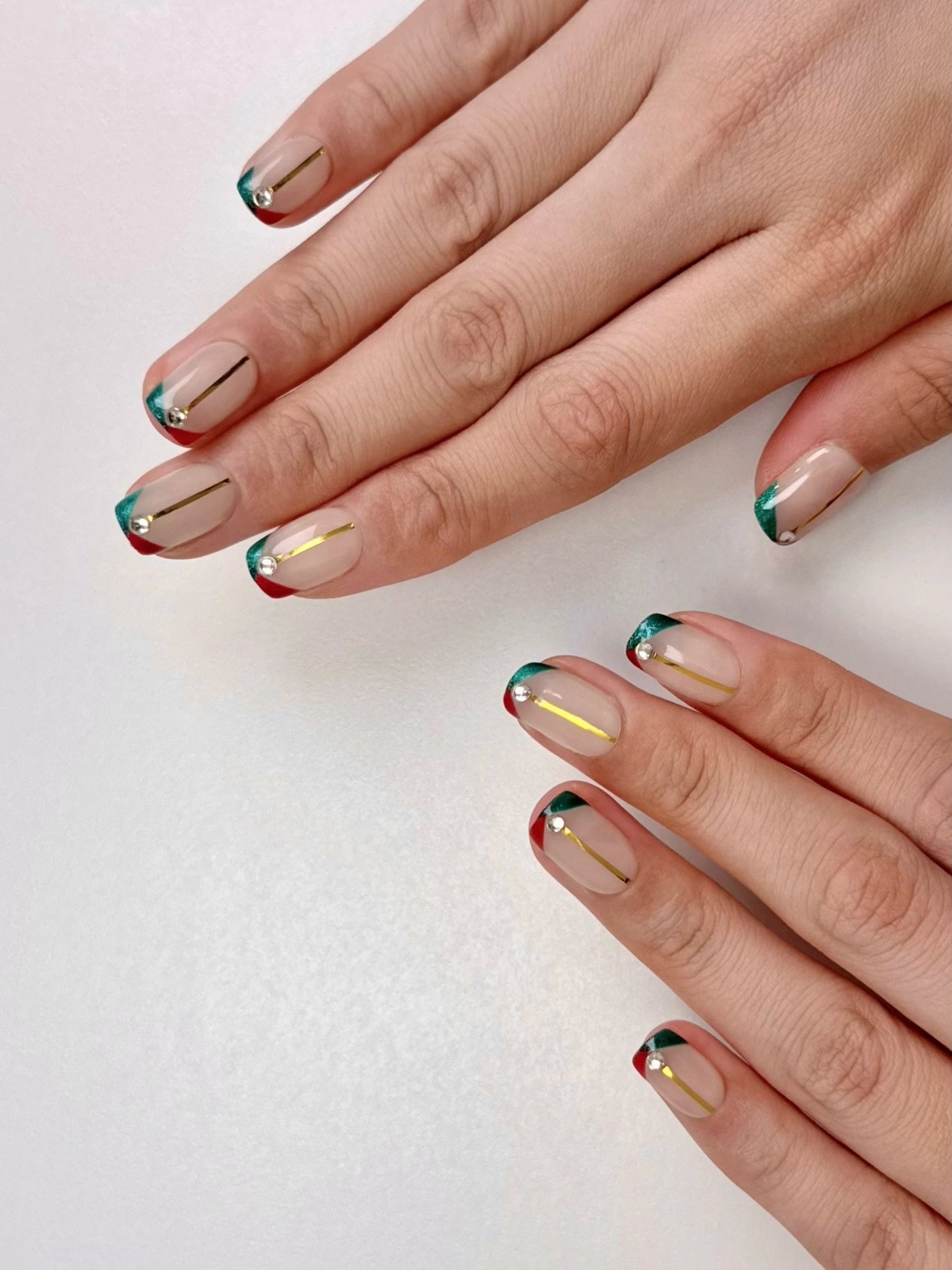 Nude Holiday French Tip Square Nails Nude Holiday French Tip Square Nails — Short Winter Square Nails