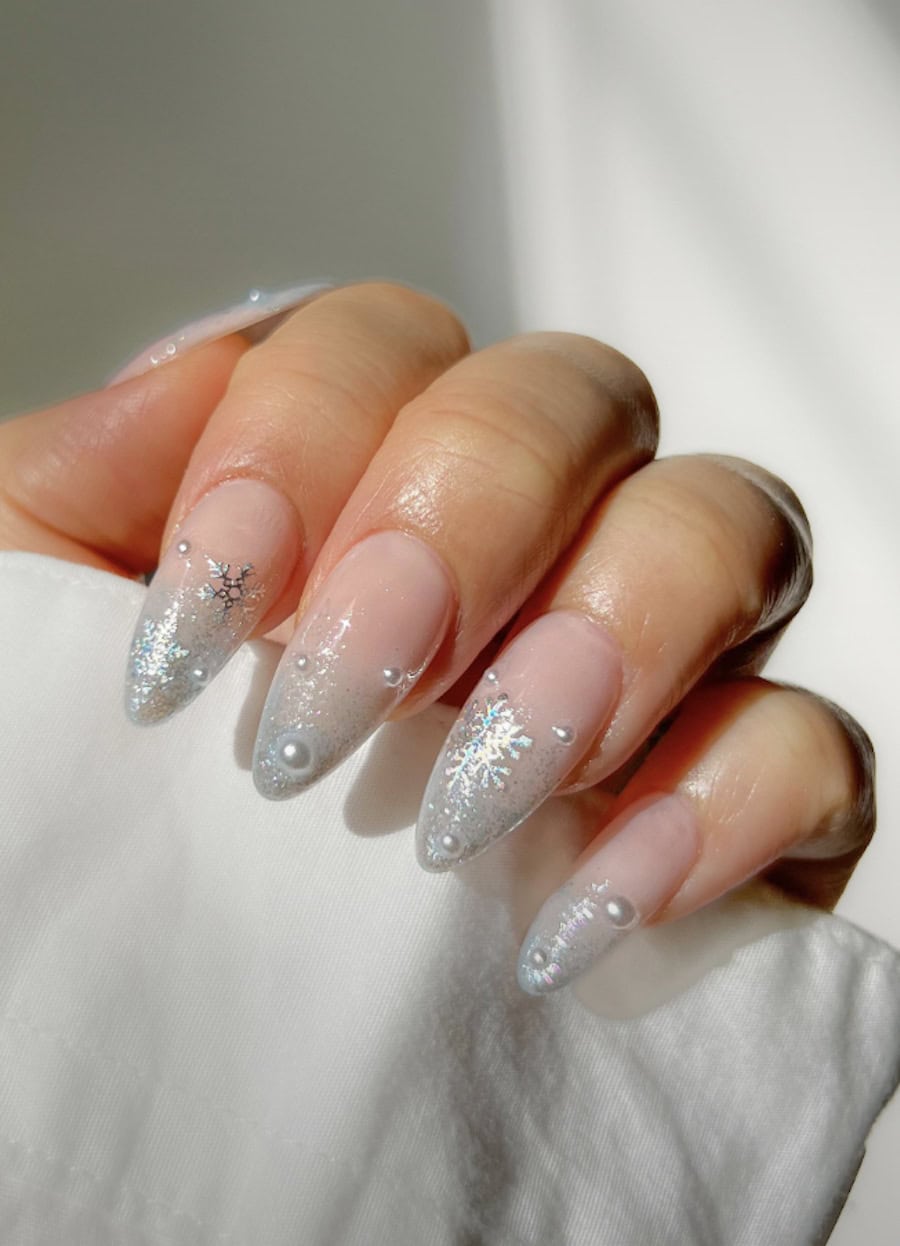 White to Silver Glitter Ombre with Snowflakes — Winter Ombre Nails