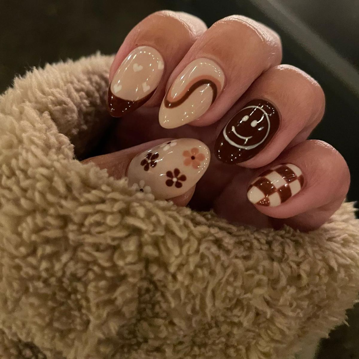 Medium Oval Nude Brown Checkerboard Smiley — Cute Nail Designs