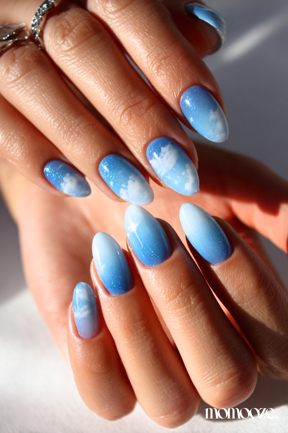 Blue to White Cloud Ombre with Glitter — Winter Ombre Nails