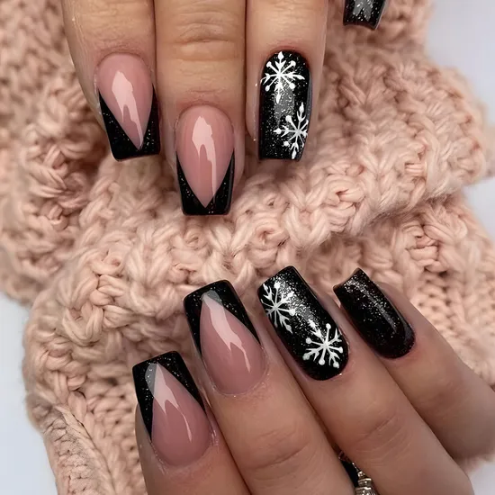 V-Cut French Snowflake Square Nails — Winter Black Nails