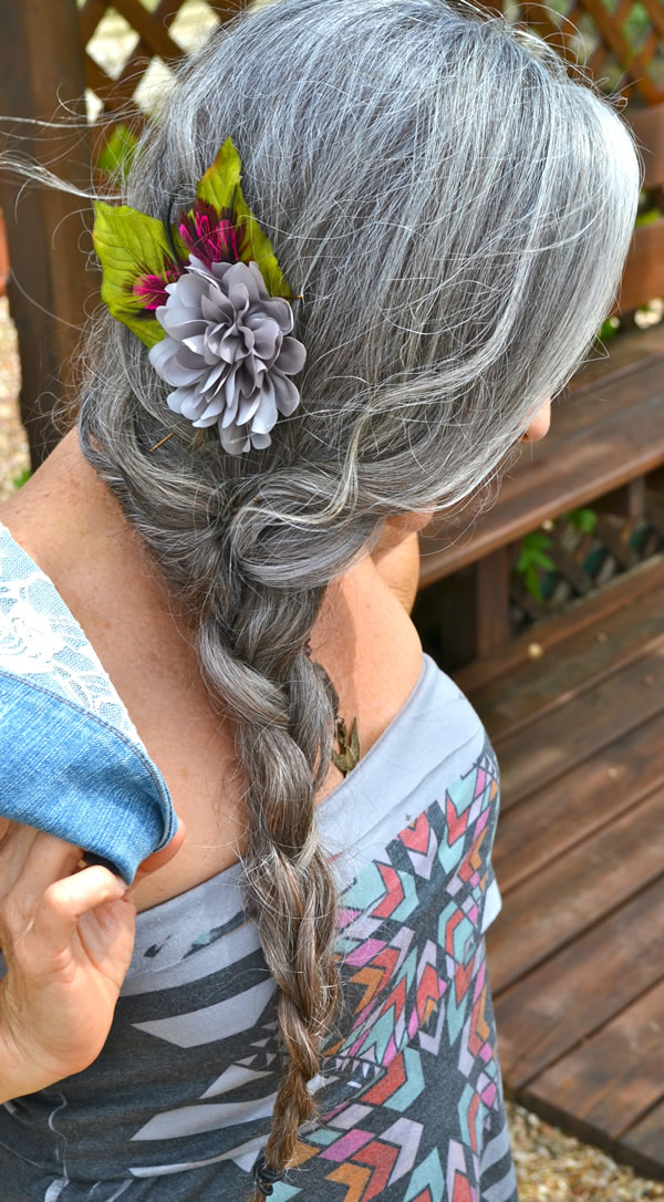 Mid-Back Visual Idea — Winter Hairstyles for Gray Hair
